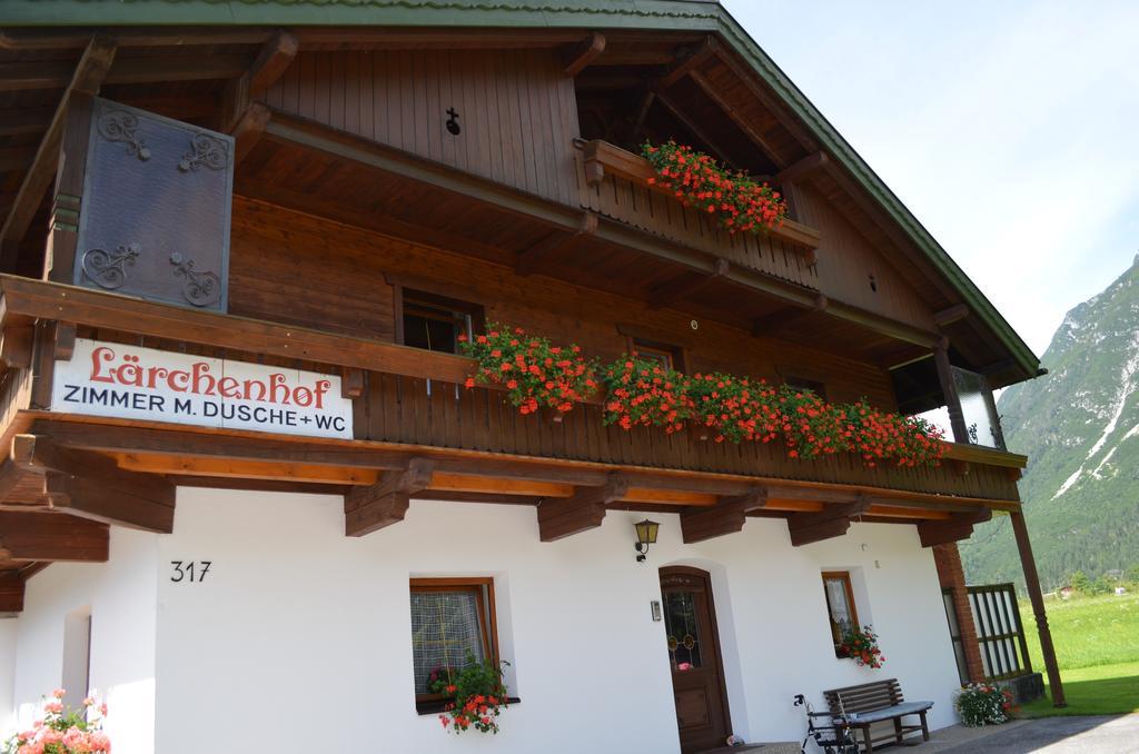 ホテル Laerchenhof ロイタシュ エクステリア 写真